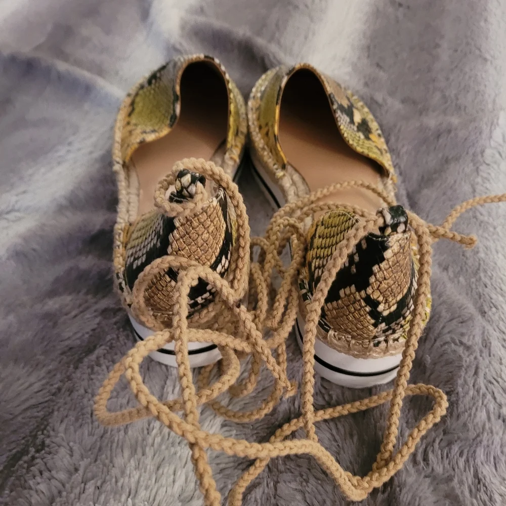 J LO Jennifer Lopez snakeskin Print sandals NWT size 9.5